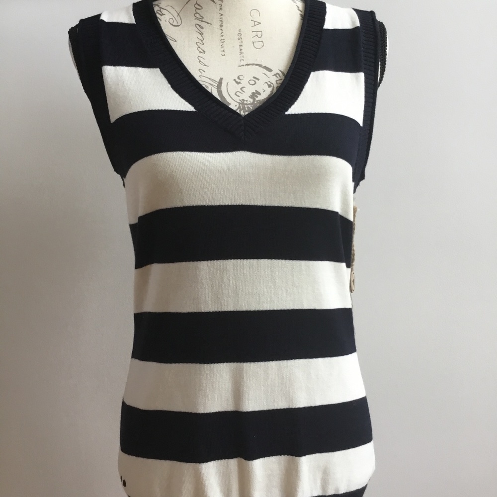 Converse vest/sweater